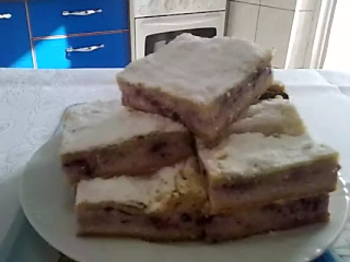 Placinta cu branza de vaci si afine - poza 2