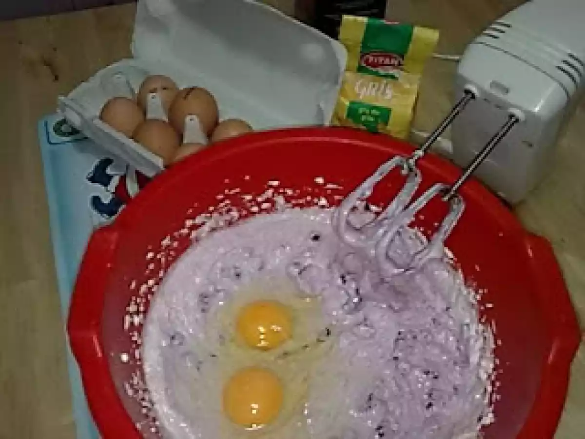 Placinta cu branza de vaci si afine - poza 4