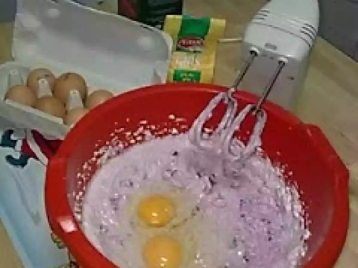 Placinta cu branza de vaci si afine - poza 9