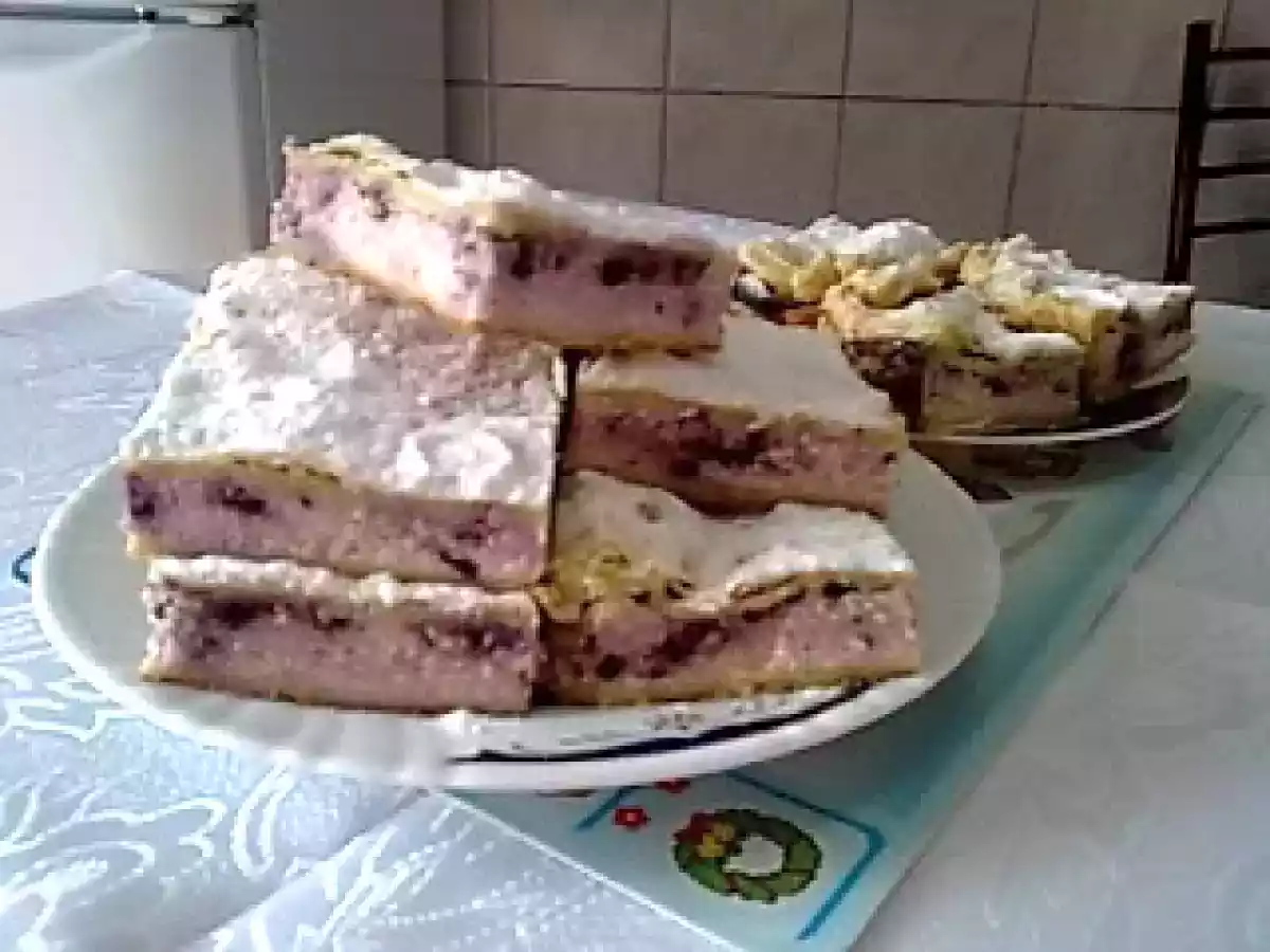 Placinta cu branza de vaci si afine - poza 12