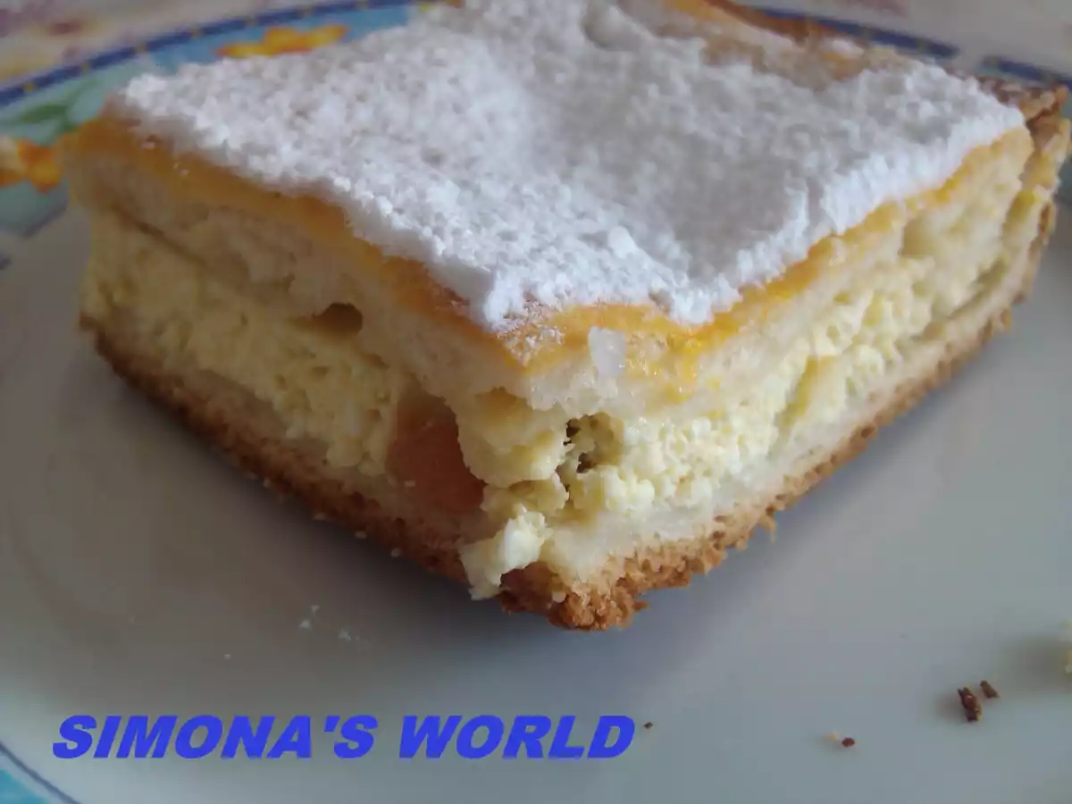 Placinta cu branza dulce si stafide