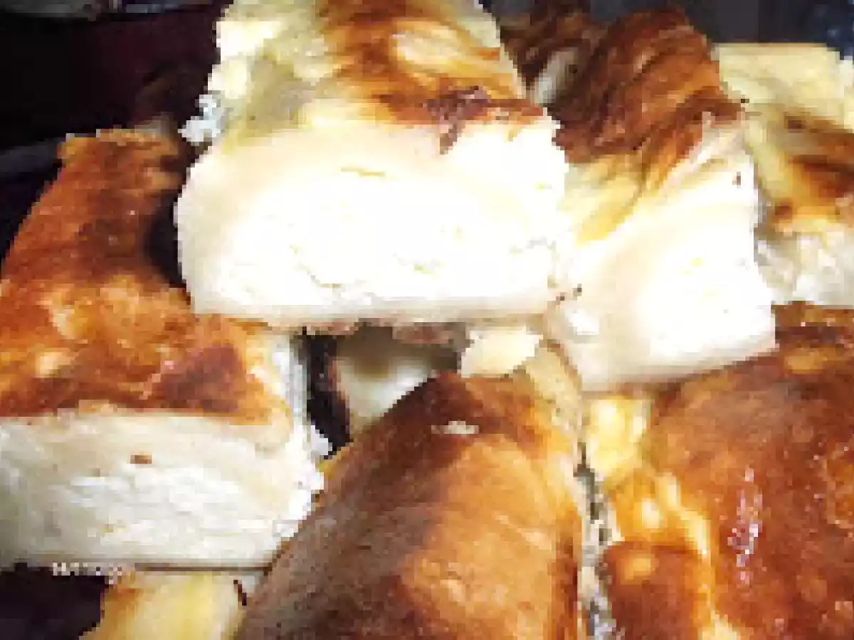 Placinta cu branza si...alte saraturi - poza 2