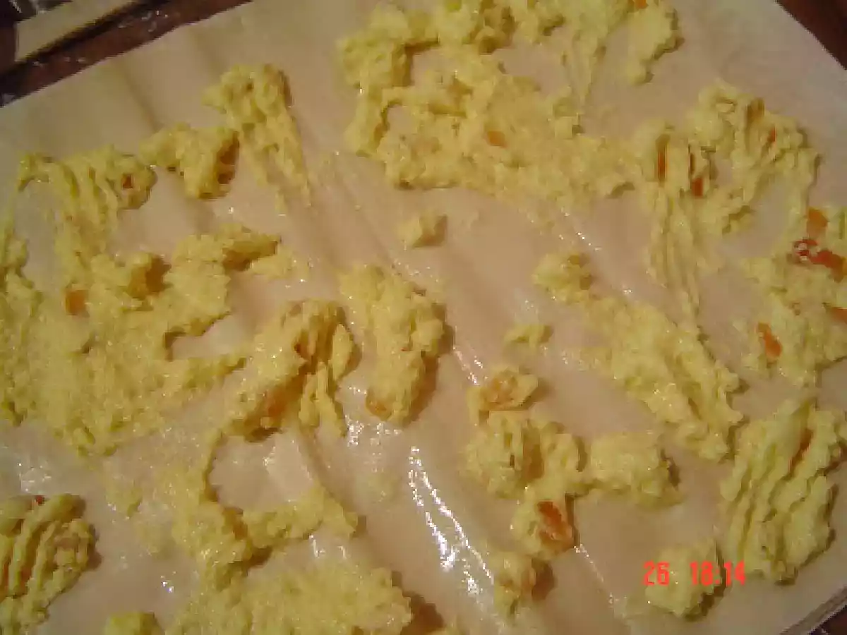 Placinta cu branza si caise uscate - poza 3