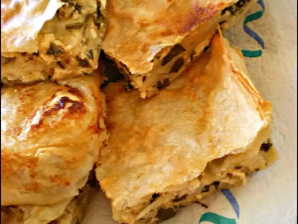 Placinta cu branza si foi yufka