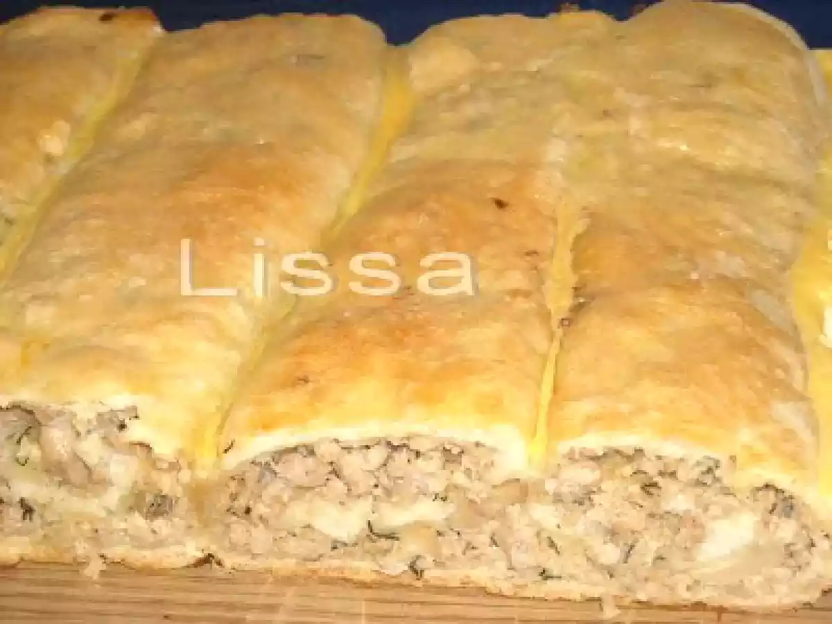 Placinta cu carne si ciuperci - poza 13