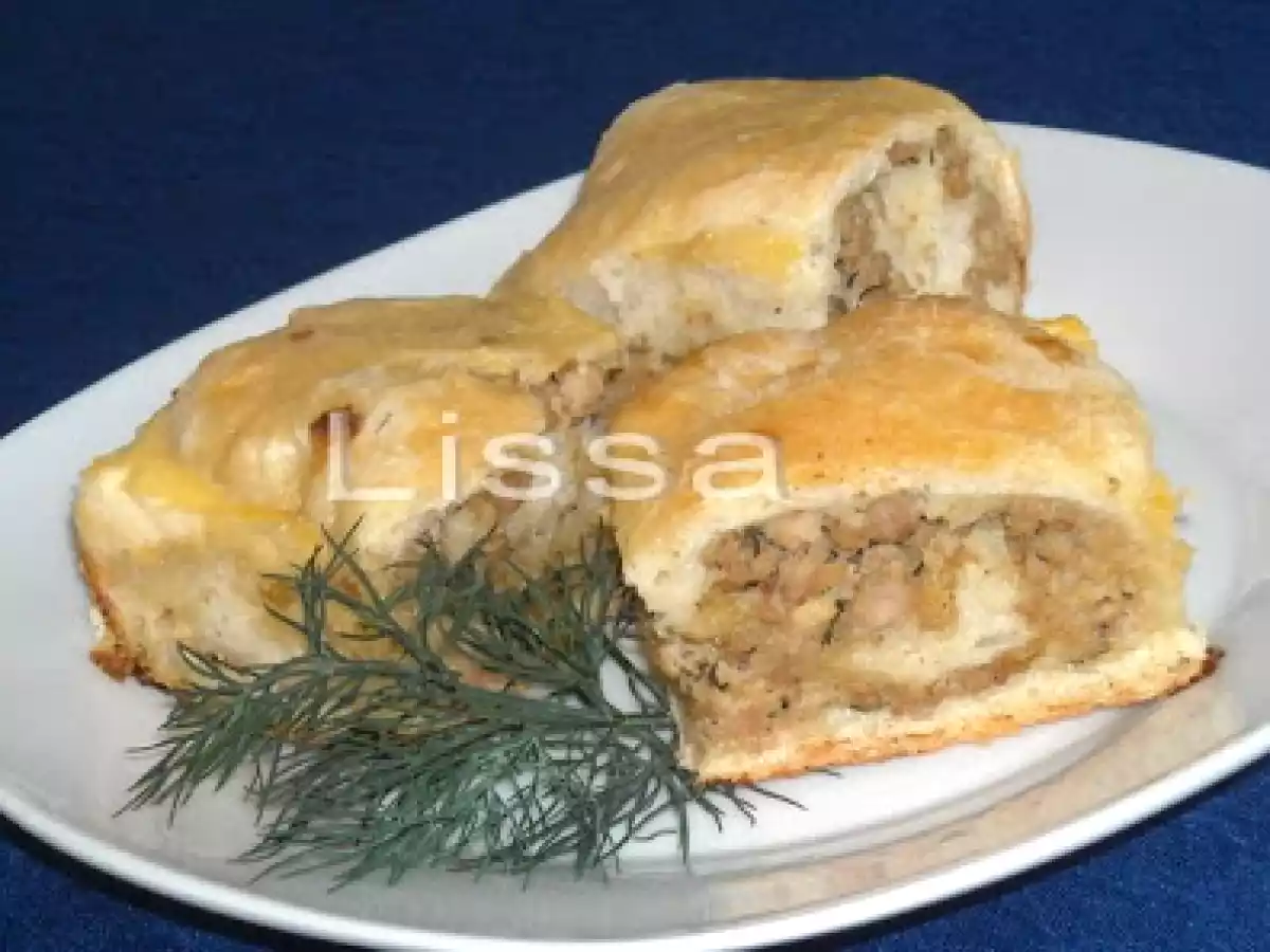 Placinta cu carne si ciuperci - poza 14