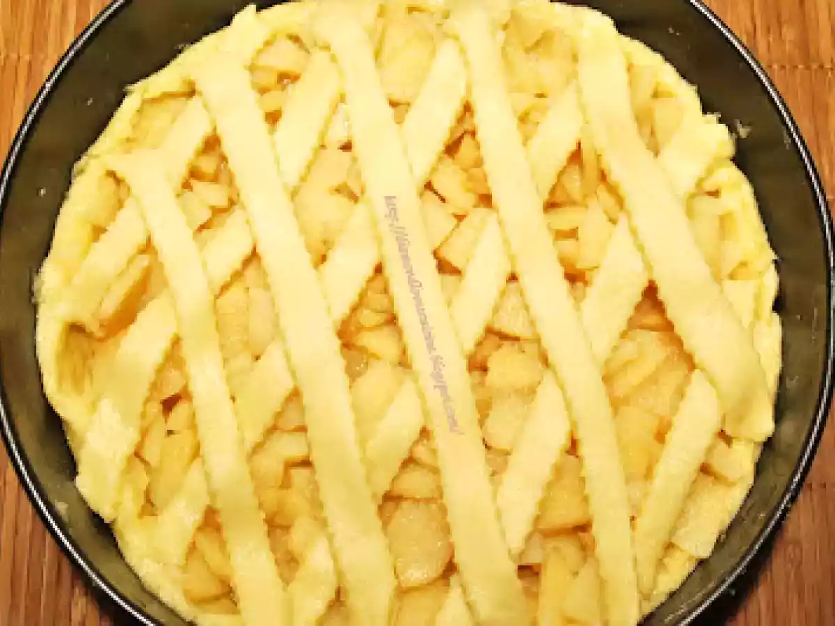 Placinta cu gutui si gem de caise - poza 11