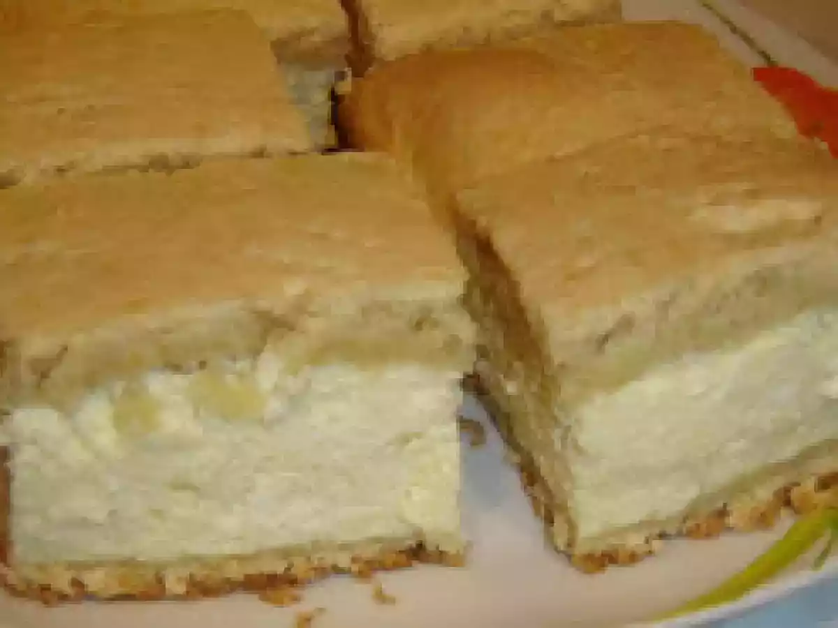 Placinta cu mere, Placinta cu urda