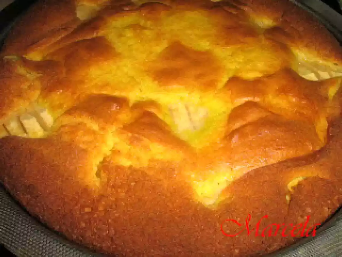 Placinta cu mere si caise