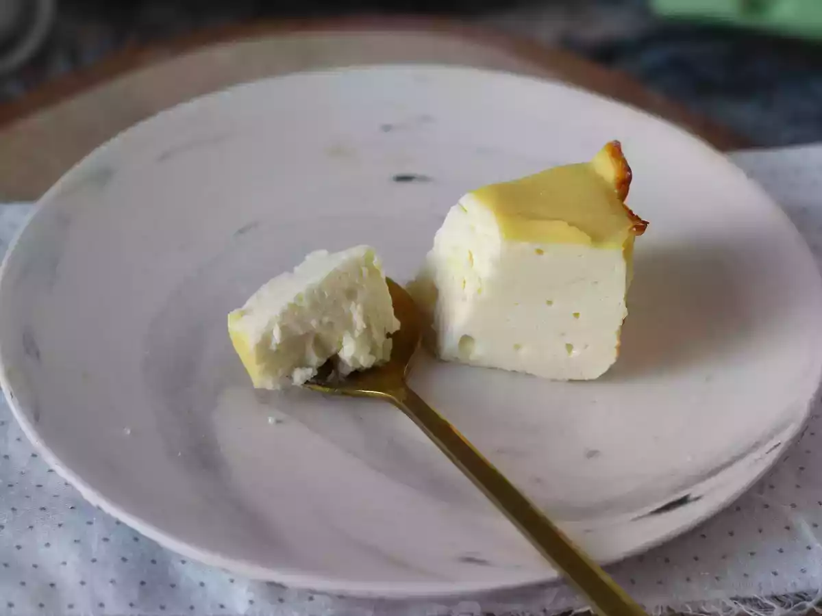 Plăcintă cu ricotta - cu doar 4 ingrediente - poza 2
