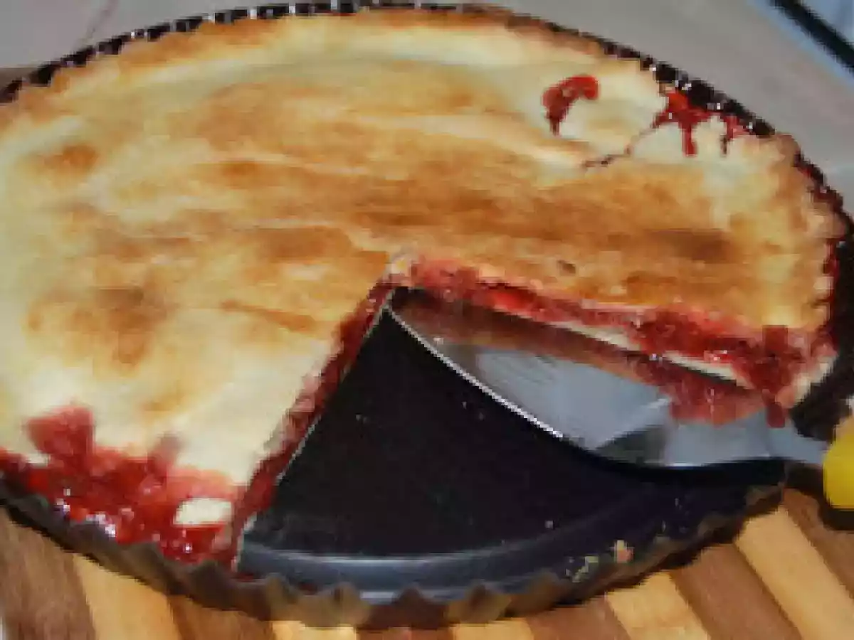 Placinta cu rubarba si capsuni - poza 9