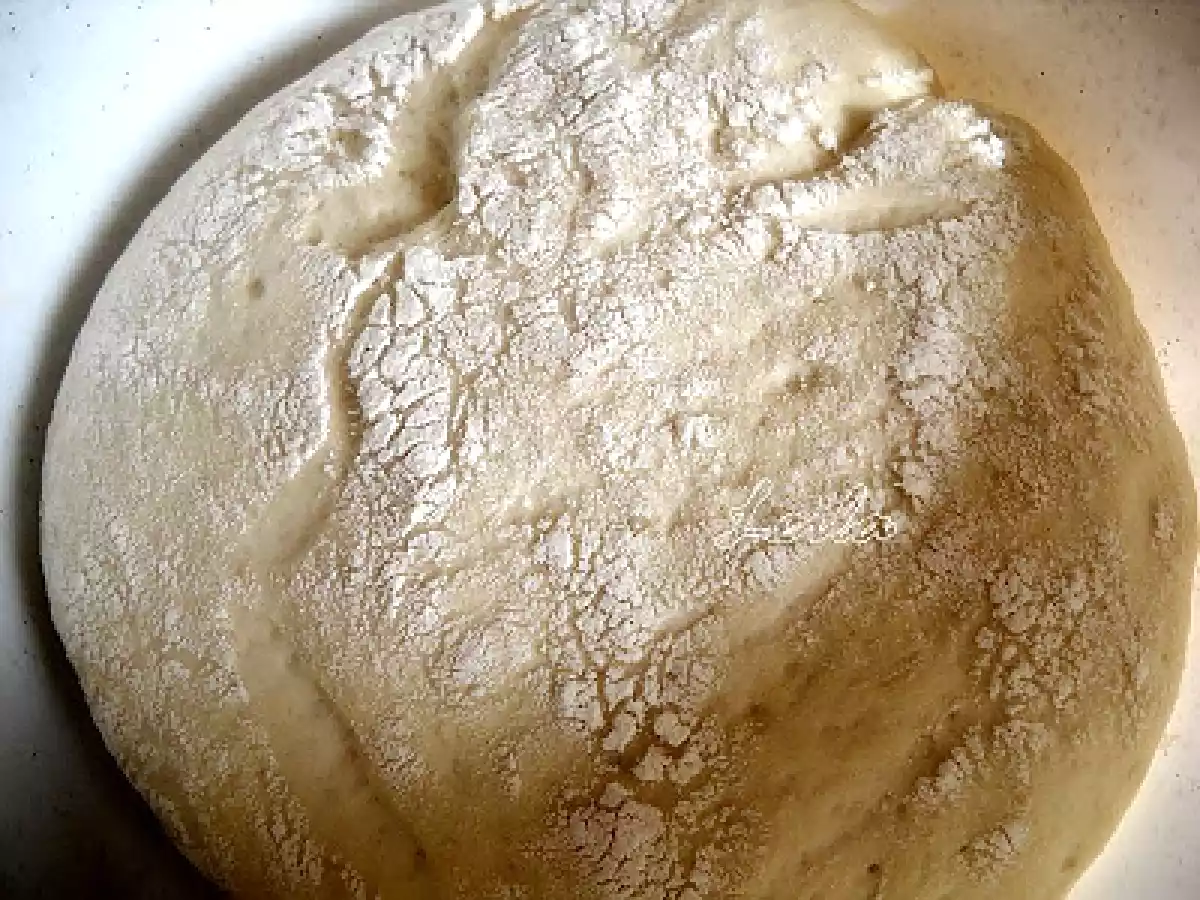 Placinta cu varza si cartofi de post - poza 8