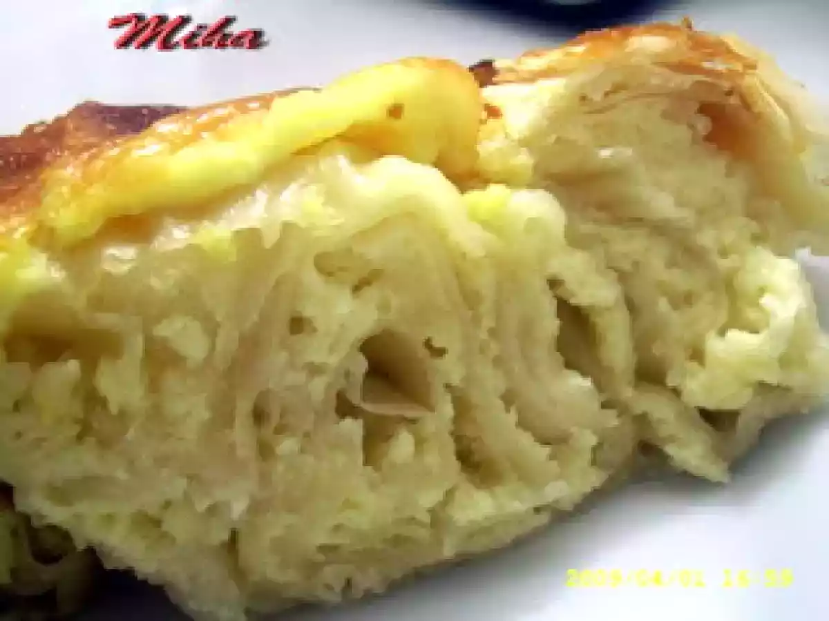 Placinta de foi cu branza dulce