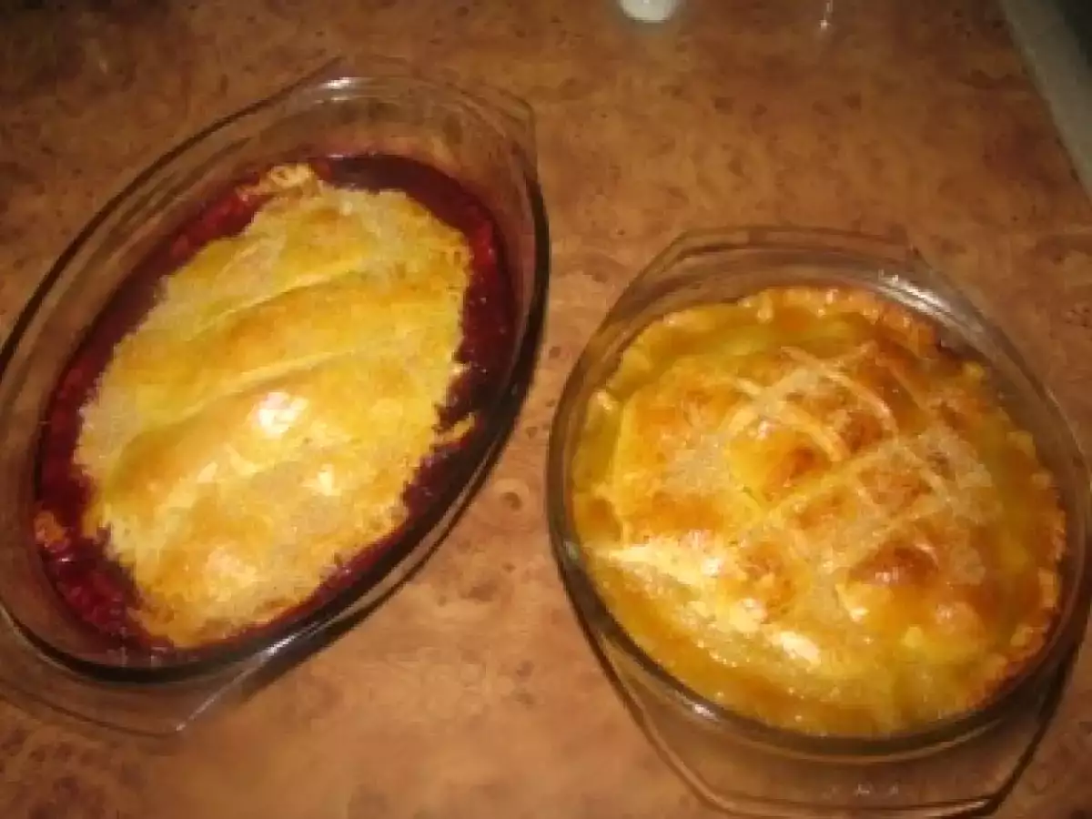 Placinte crocante cu cirese si visine - poza 10