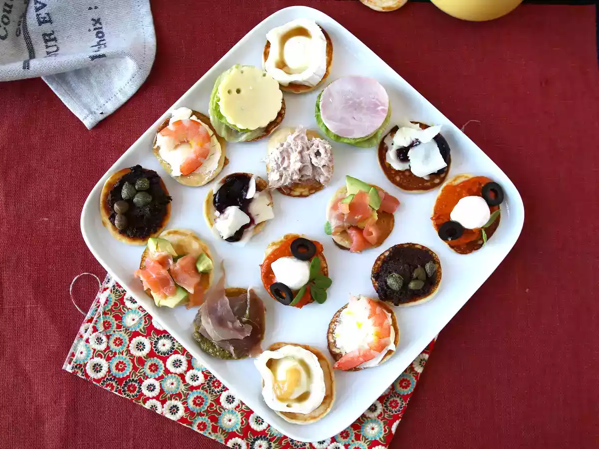 Platou cu blini, aperitivul variat perfect pentru petreceri - poza 5