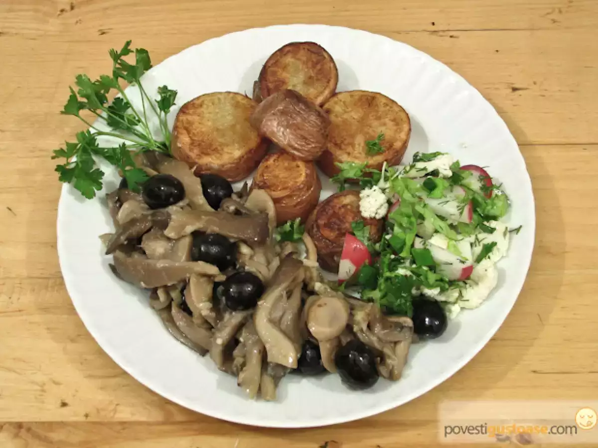 Pleurotus cu cartofus