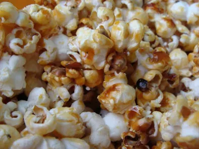 Popcorn caramel---cea mai simpla metoda - poza 2