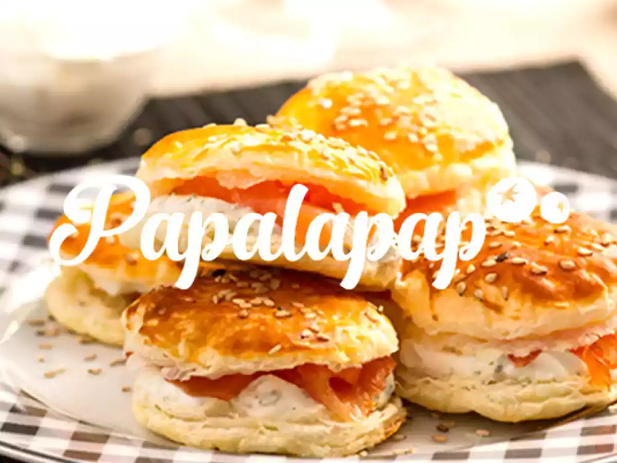 Portofele cu somon afumat si ricotta (Reteta video)