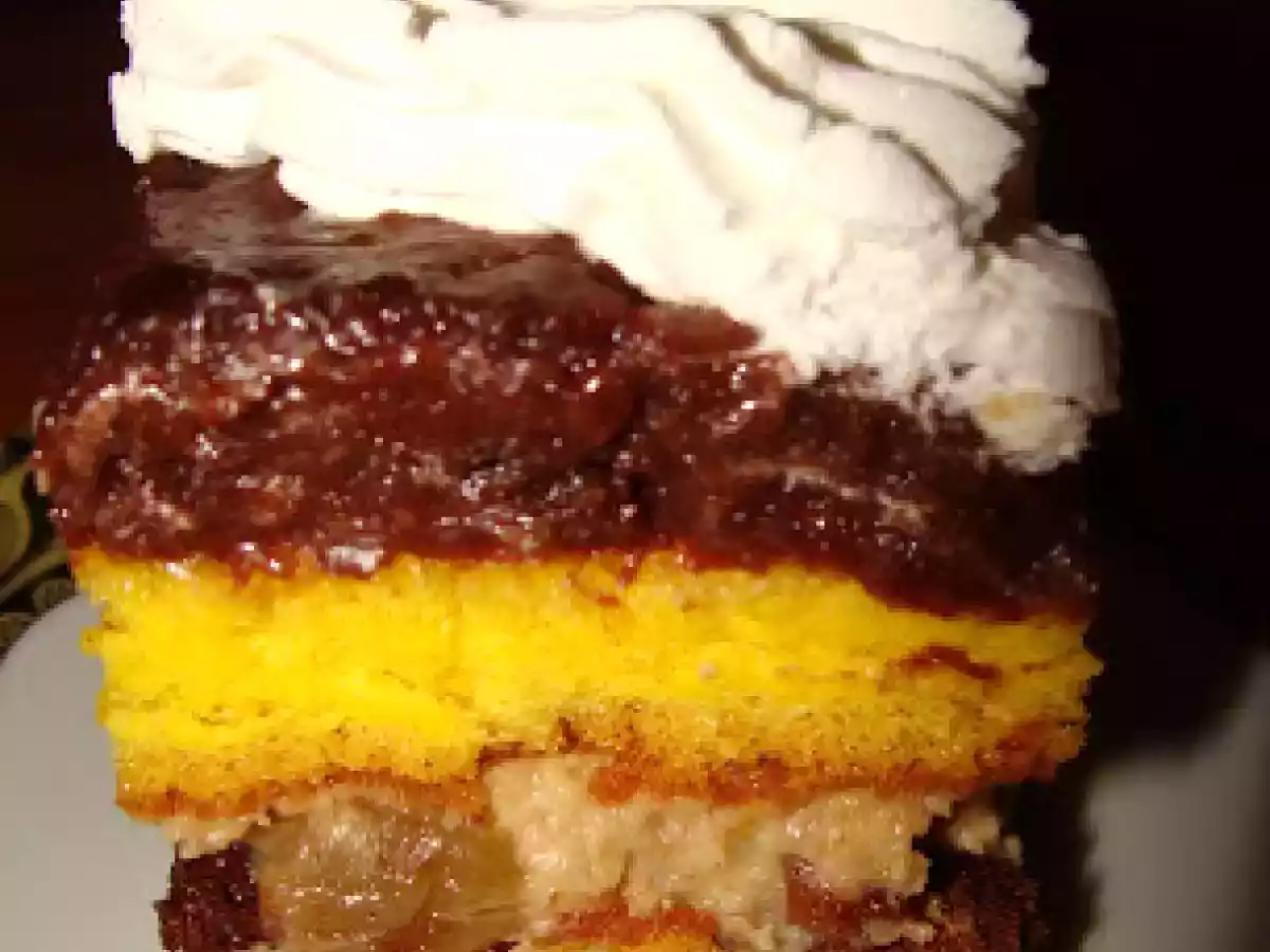 Prajitura 2 in 1 (crema de nuci cu ciocolata)