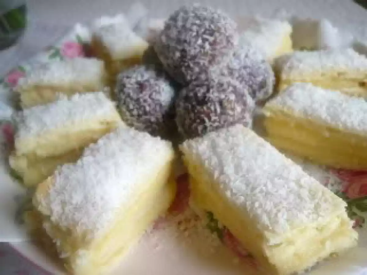 Prajitura alba ca zapada -Snow white cake