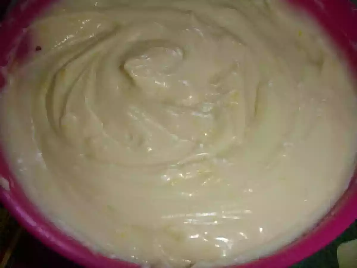 Prajitura Alba Ca Zapada Super Cremoasa - poza 4