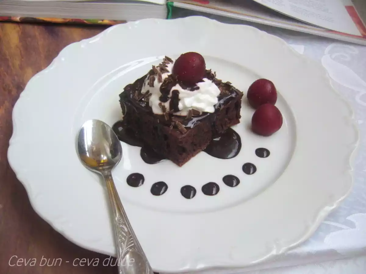 Prajitura ciocolatoasa