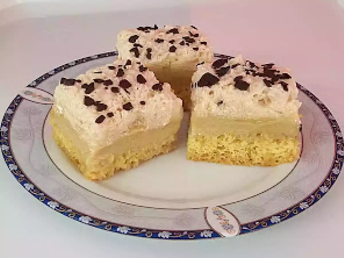 Prajitura cu bezea caramel