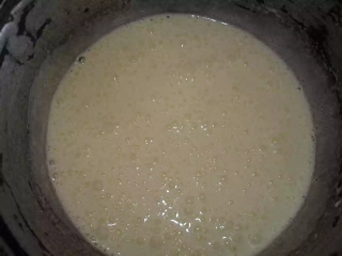 Prajitura cu Bezea si Nuca - poza 4