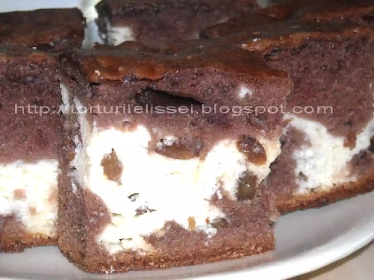 Prajitura cu branza si cacao - poza 11