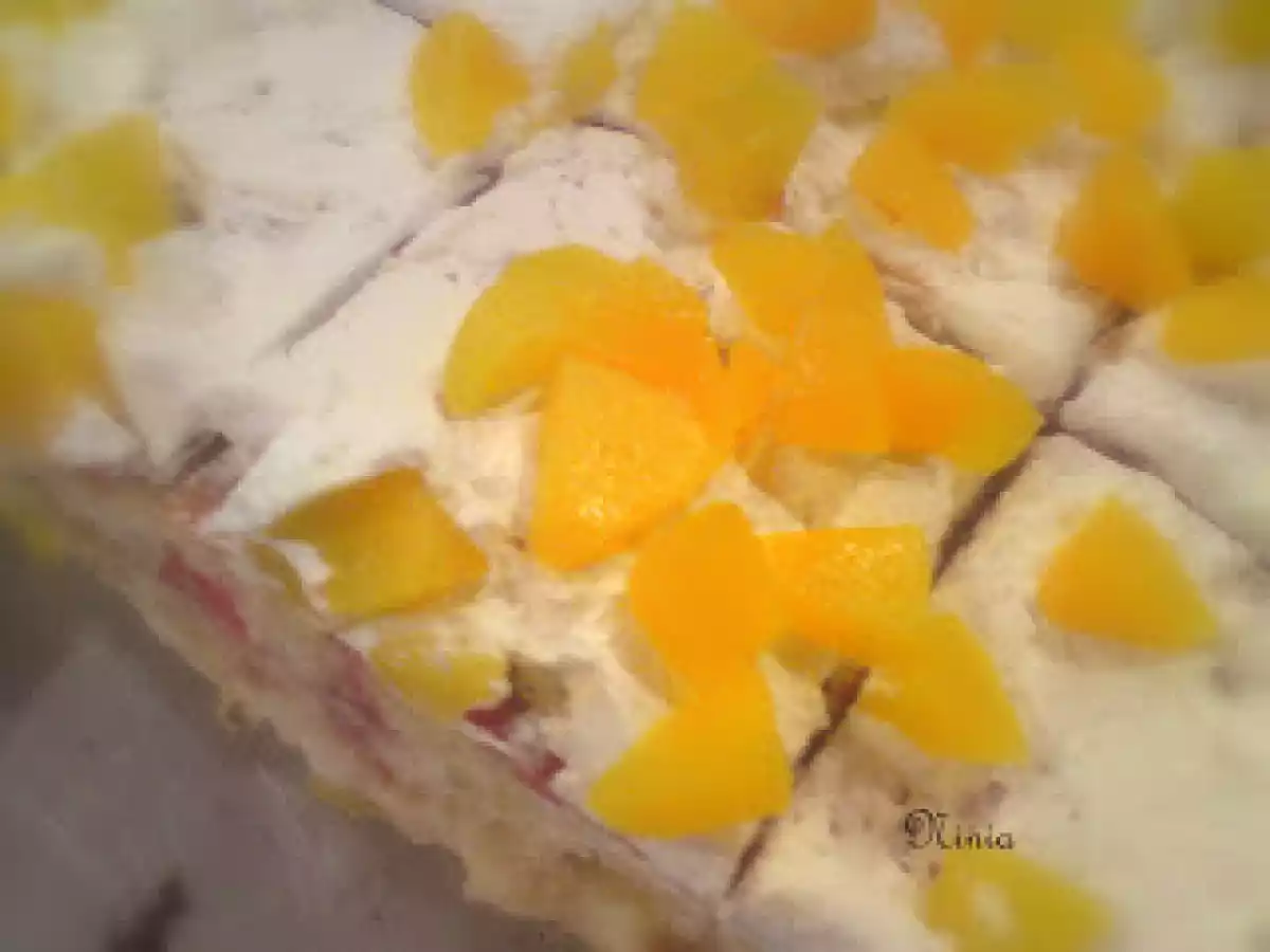 Prajitura cu budinca de vanilie si caise - poza 9