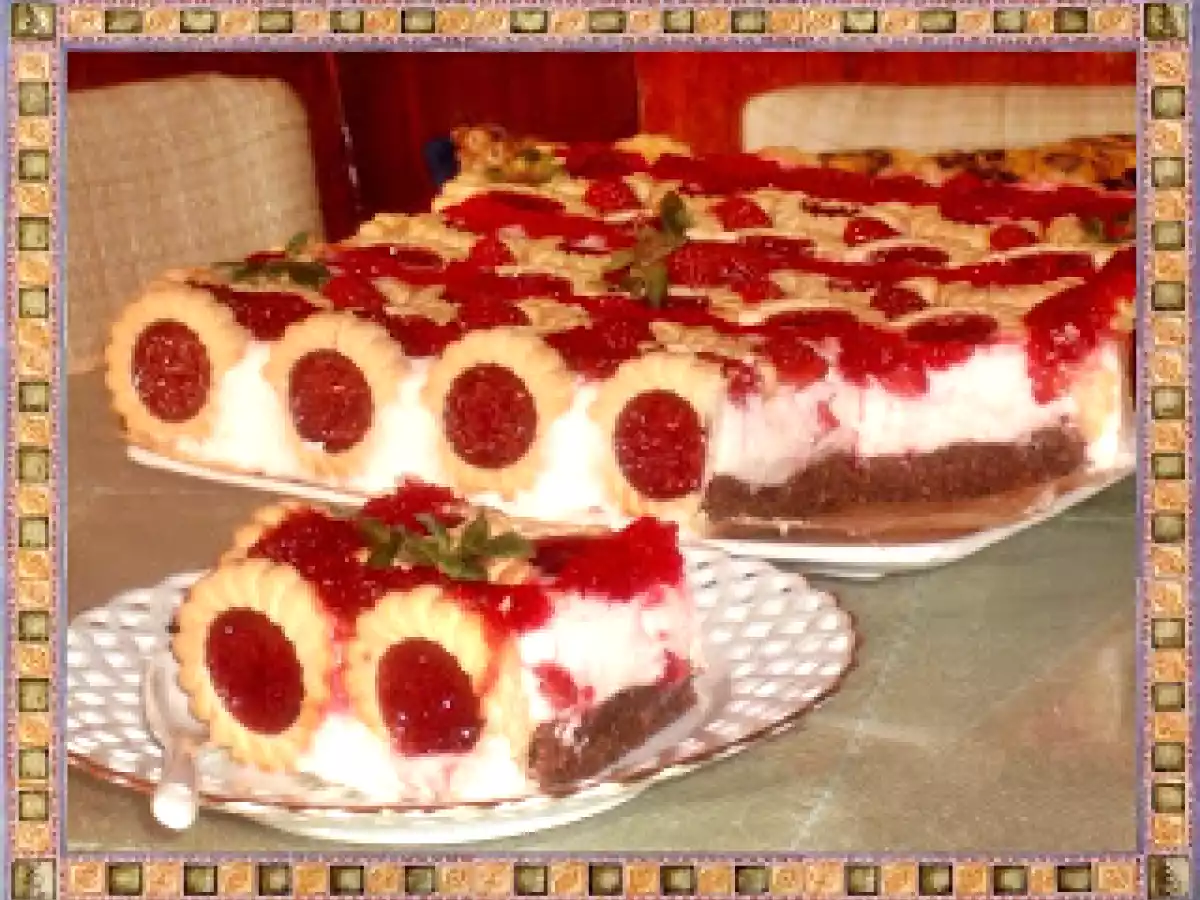 Prajitura cu capsuni