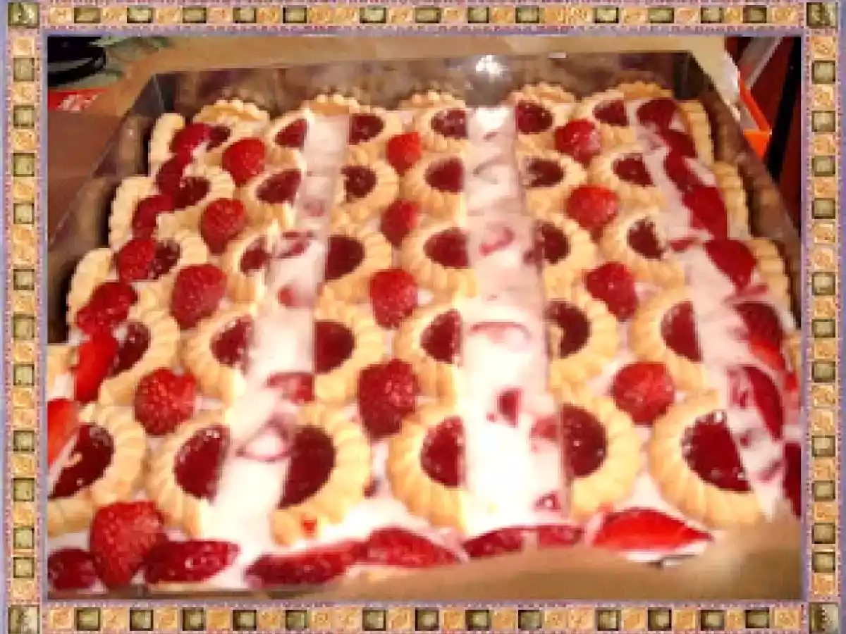 Prajitura cu capsuni - poza 3