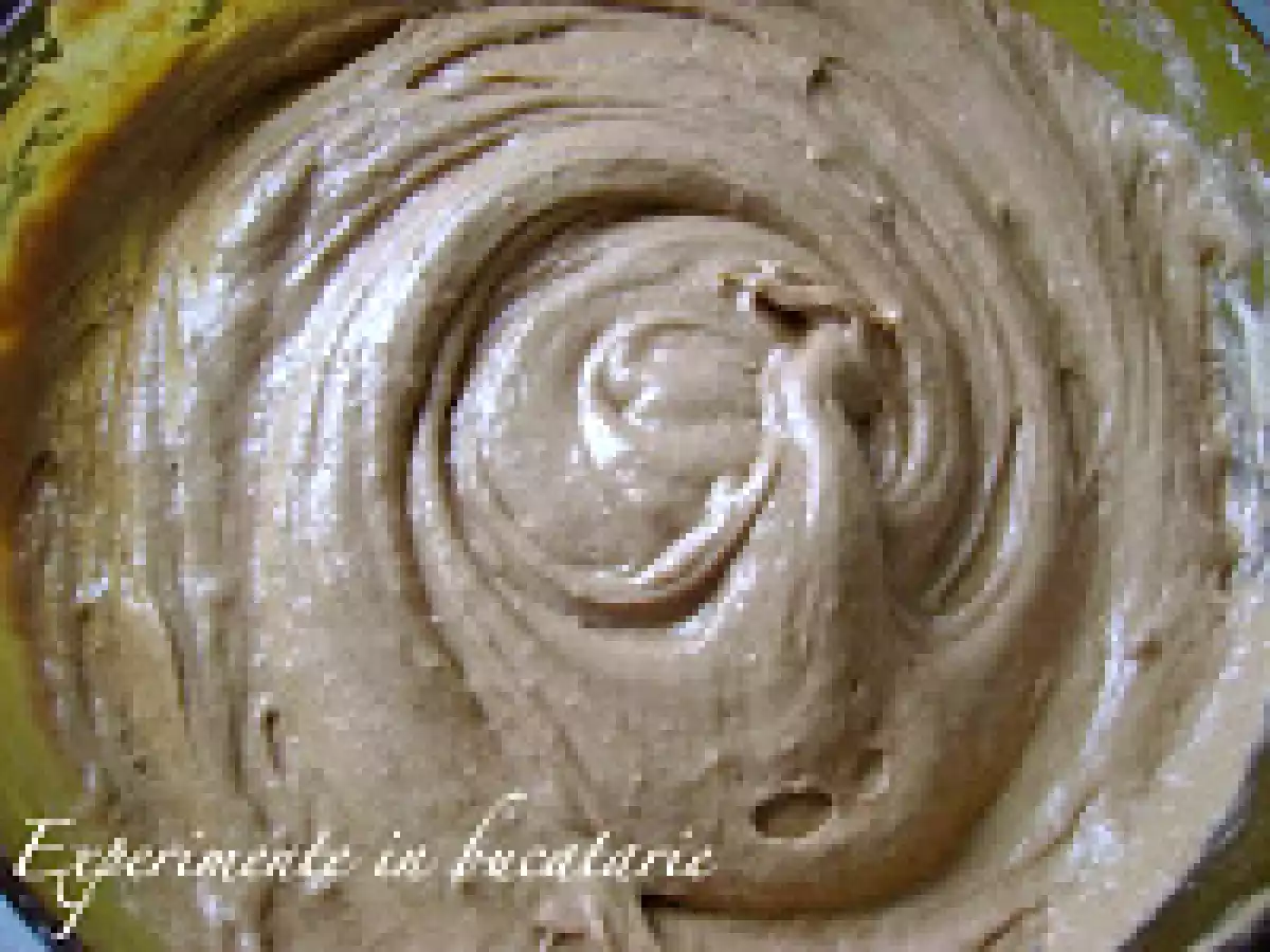 Prajitura cu ciocolata si prune uscate - poza 12