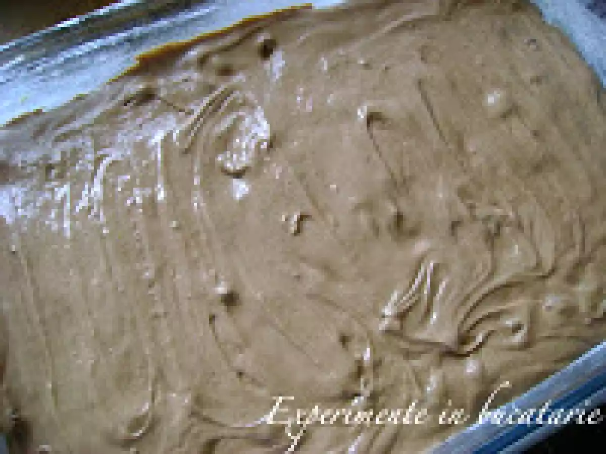 Prajitura cu ciocolata si prune uscate - poza 14