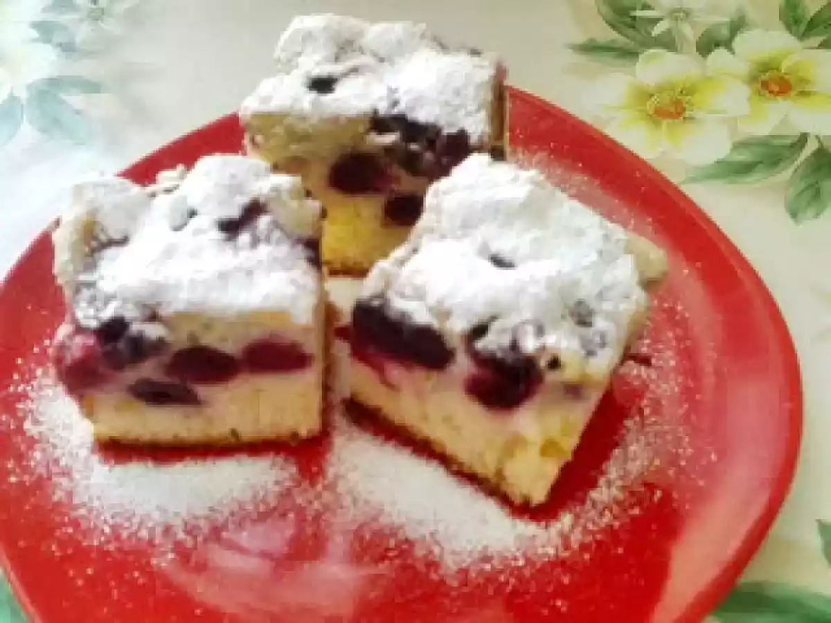 Prajitura cu cirese si visine - poza 4