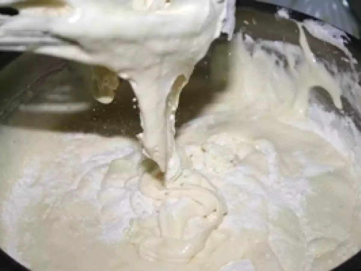 Prajitura cu cirese/ visine - poza 4