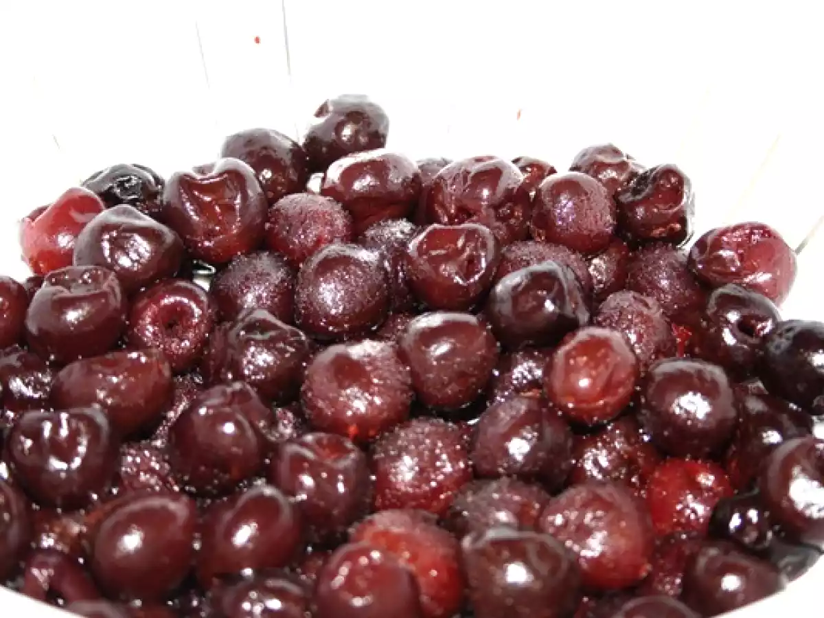 Prajitura cu cirese/ visine - poza 5