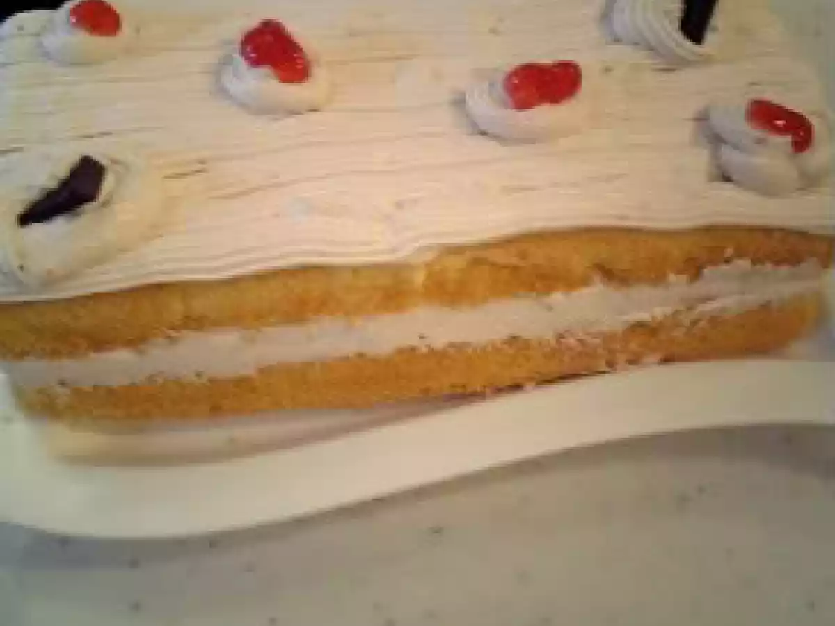 Prajitura cu crema de dulceata (capsuni) - poza 2