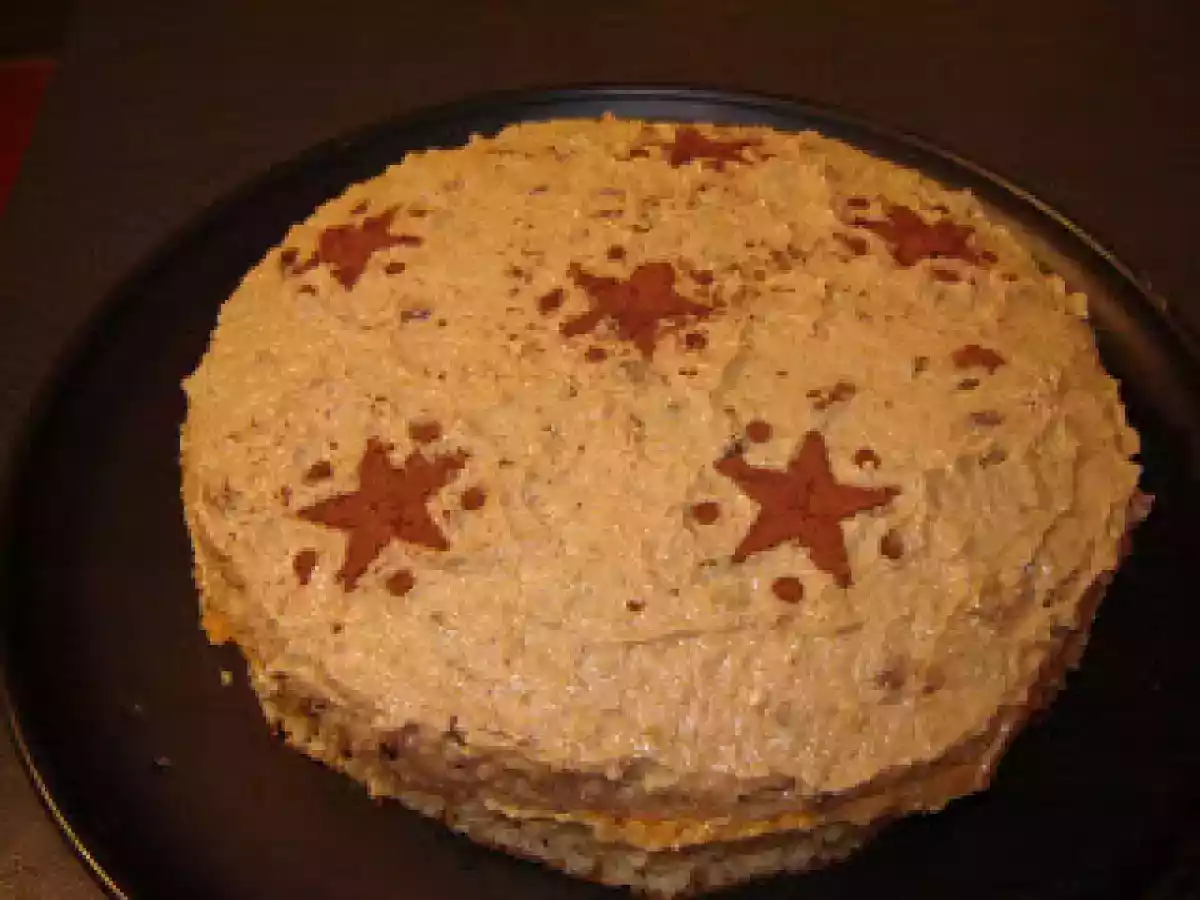 Prajitura cu crema de nuca si cafea