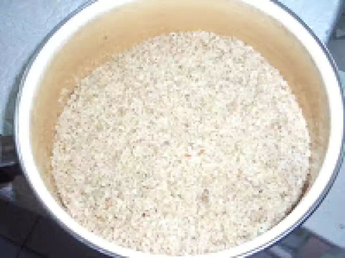 Prajitura cu crema de nuca si rom - poza 6