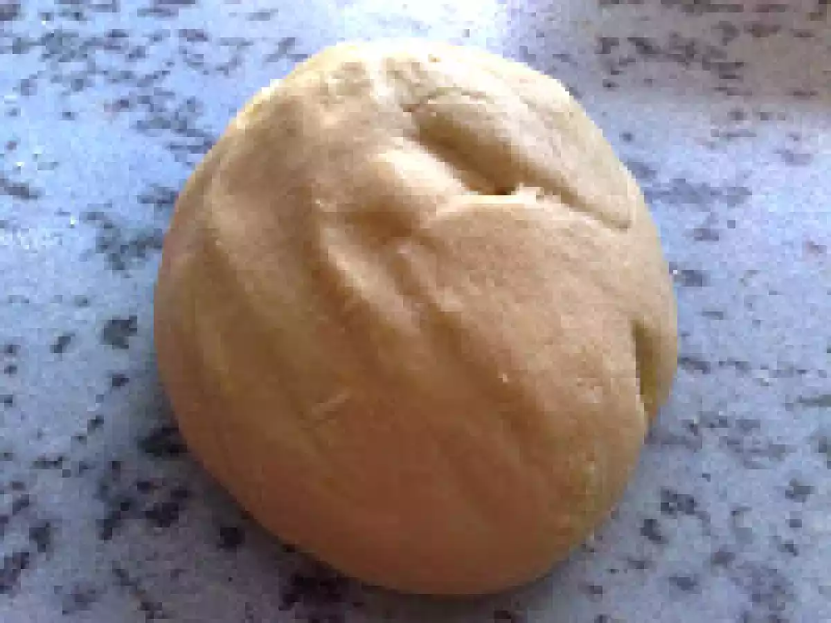 Prajitura cu foi de zahar ars si crema cu ness - poza 12