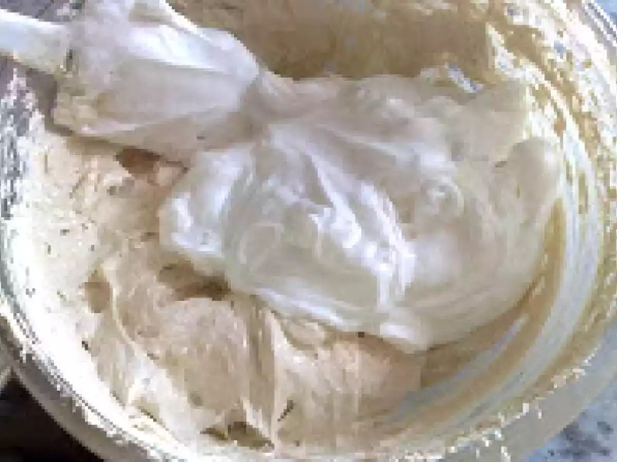 Prajitura cu foi de zahar ars si crema cu ness - poza 16