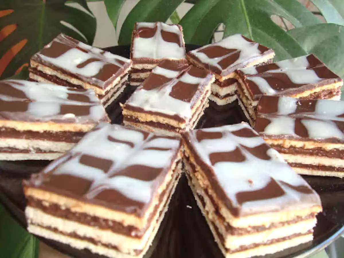 Prajitura cu foi si crema - poza 12