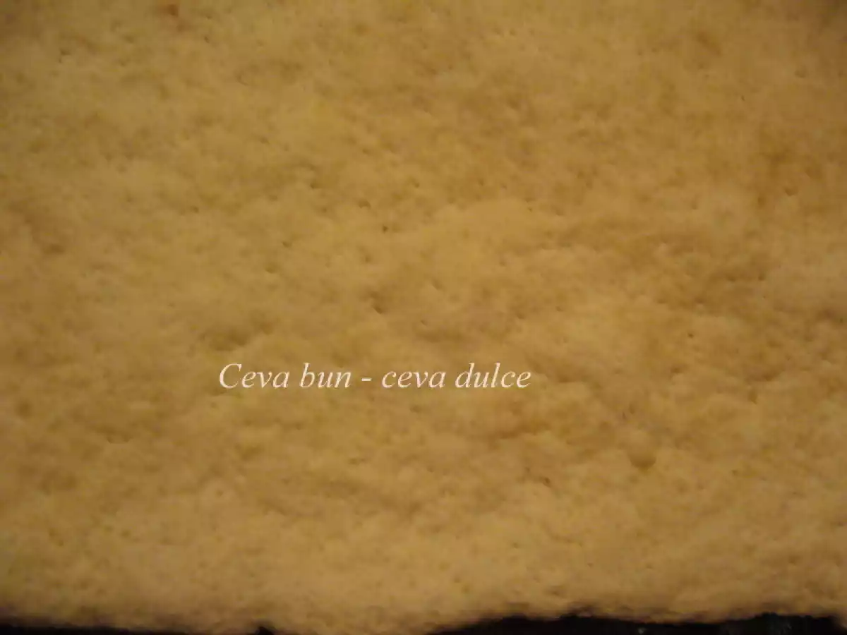 Prajitura cu foi si crema caramel - poza 4