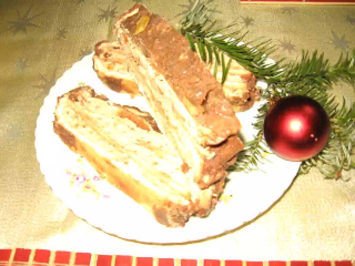 Prajitura cu foi si crema de ness