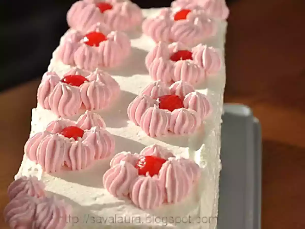 Prajitura cu frisca si rom - poza 3