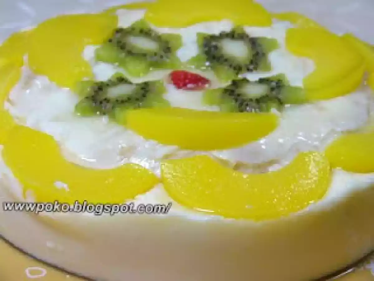 Prajitura cu fructe si crema de vanilie