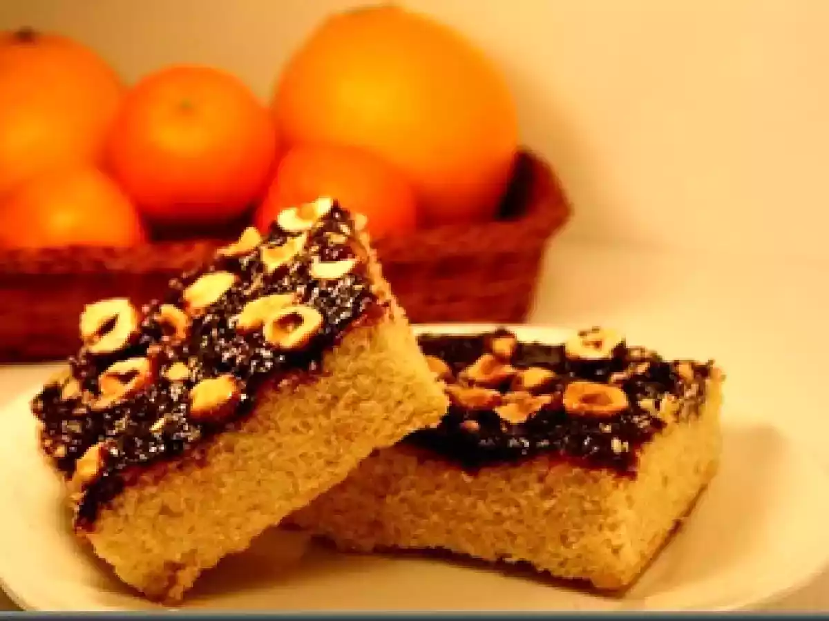 Prajitura cu gem si alune