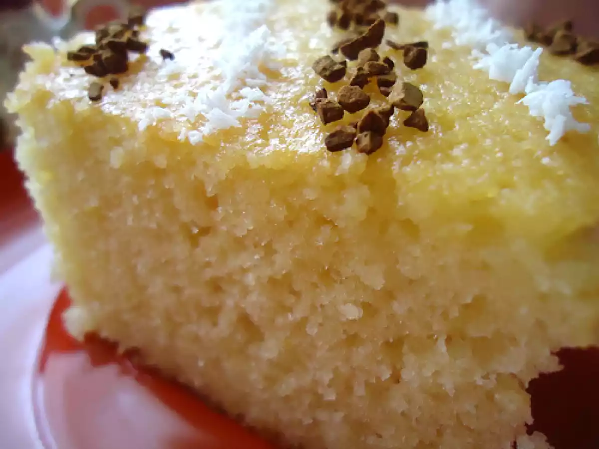 Prajitura cu gris si iaurt - poza 2