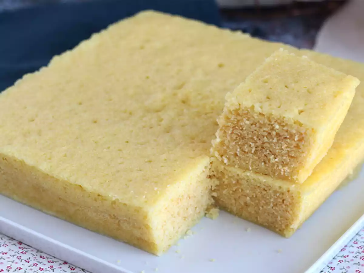 Prajitura cu iaurt la microunde